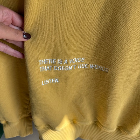 Spiritual Gangster Women Yellow Hoodie with Embroidered Text on Back Size M - Picture 7 of 7